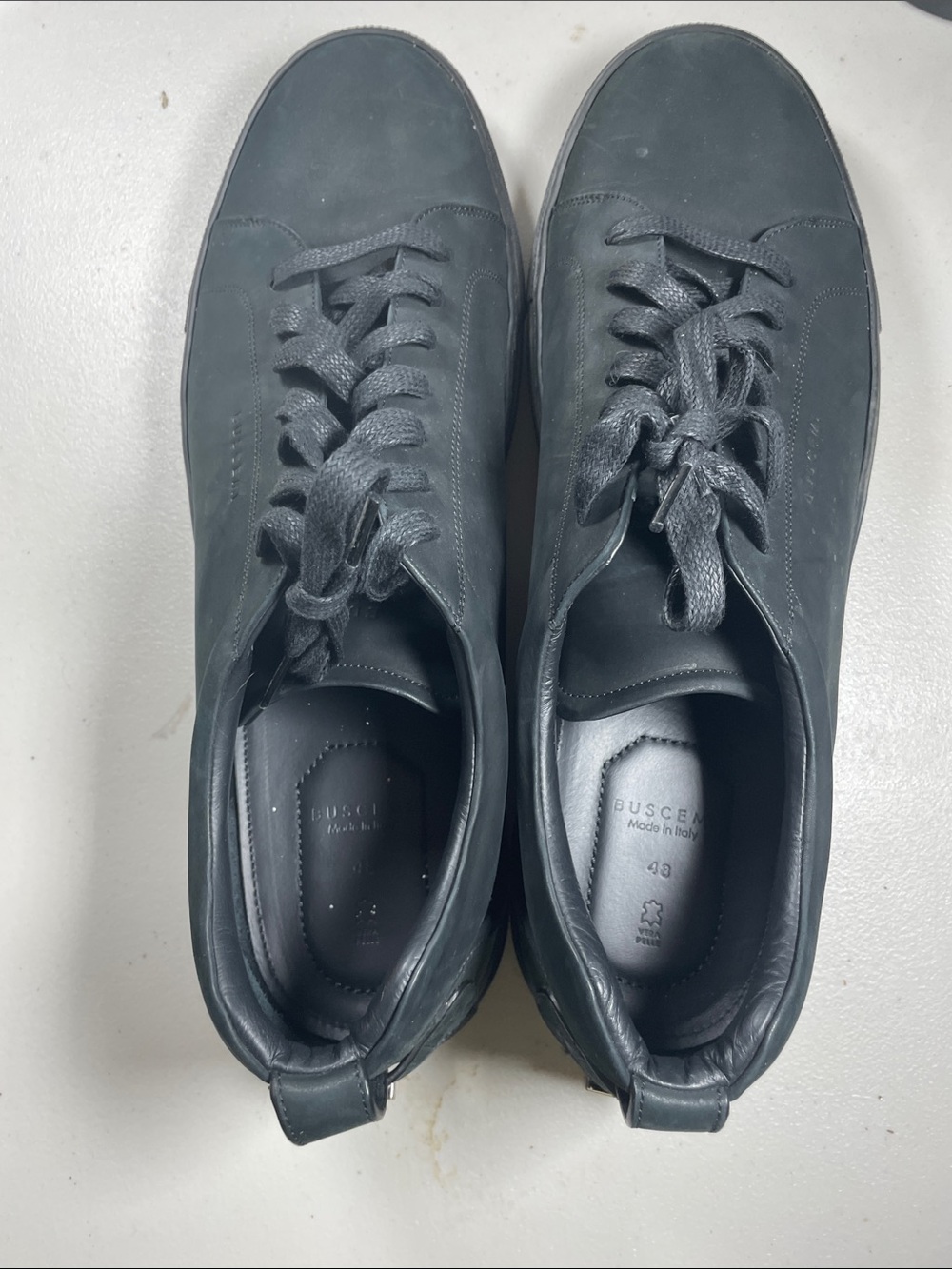 Buscemi Black Leather Low-Top Sneakers with Lace-Up Detail